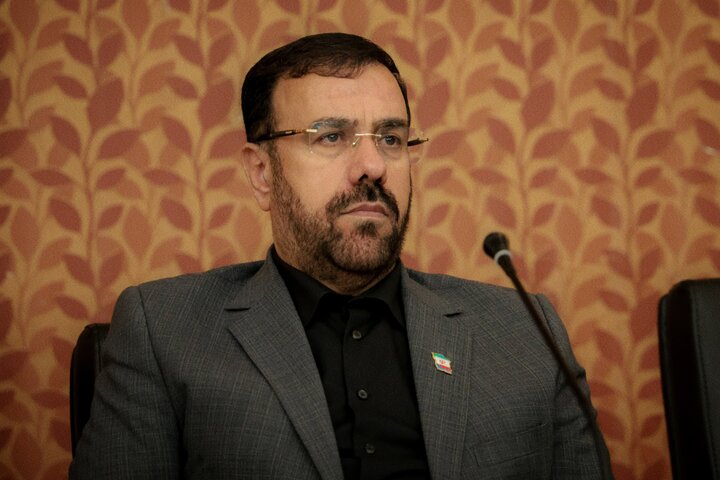 امیری: راهآهن شیراز-گلگهر با مشارکت بخش خصوصی تکمیل شود